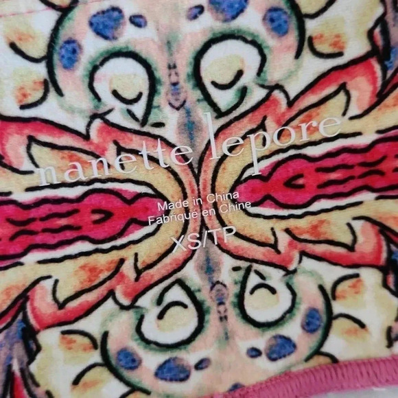 Nanette Lepore Cropped Paisley Workout Leggings - Picture 11 of 11